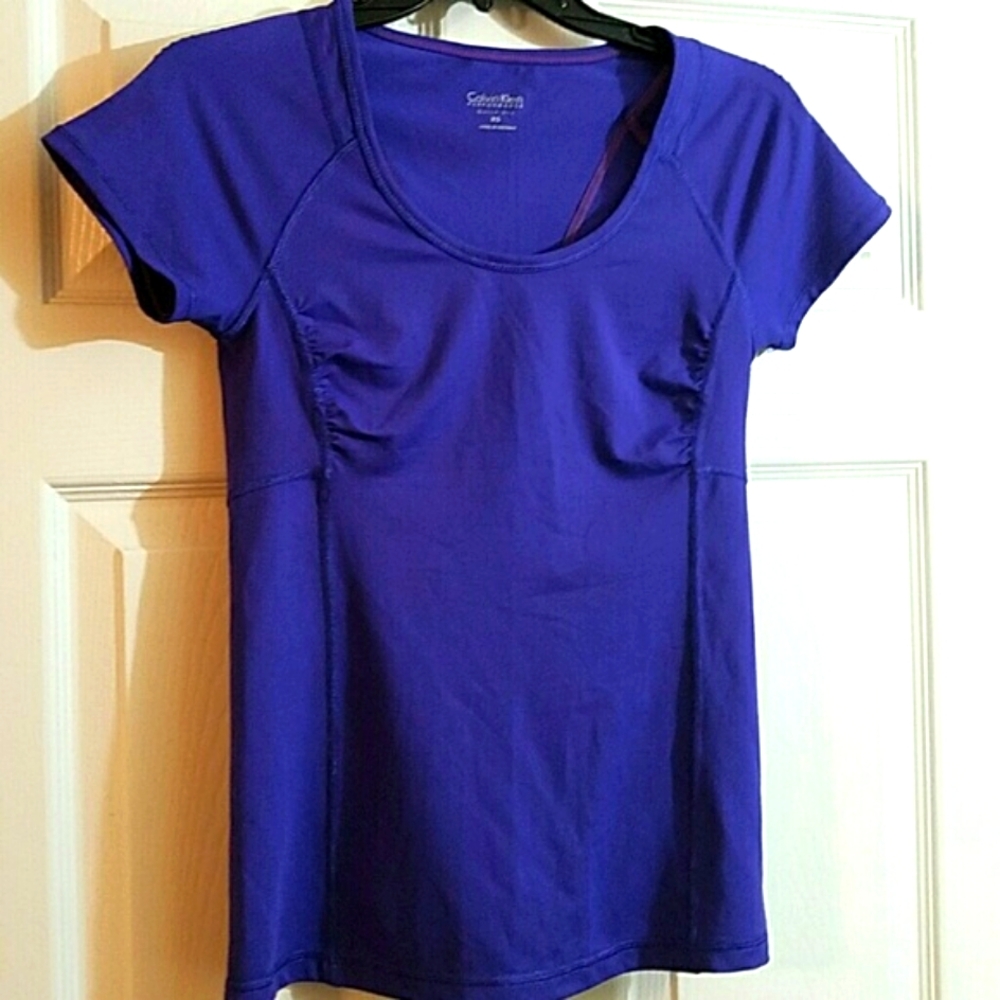 NWOT Calvin Klein quick dry top